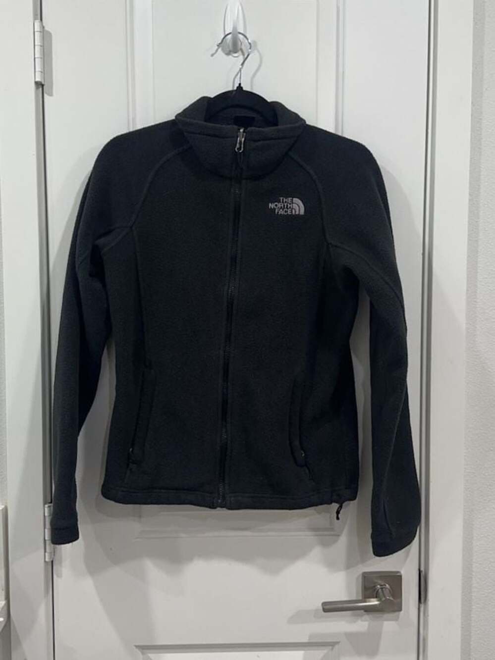 The North Face Women's Black Full Zip Fleece Jacket